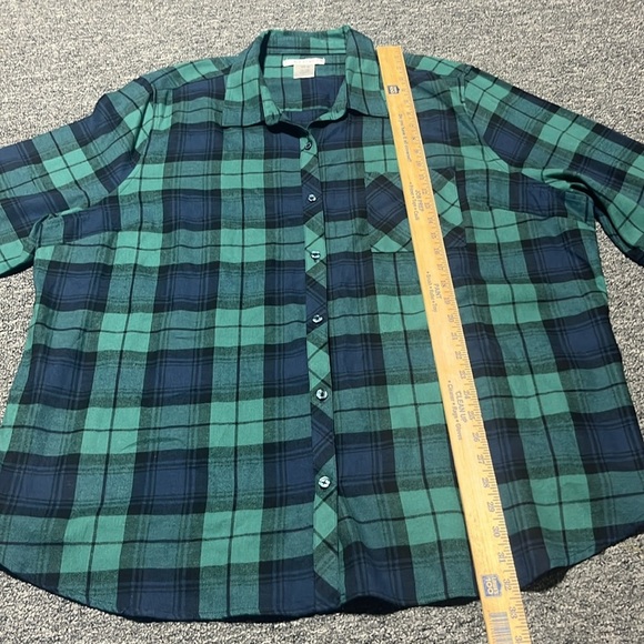 K.Jordan womens plaid plus size button down shirt size 3X. - Picture 6 of 6
